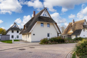 Haus Strandsegler unter Reet OFC 30 Am Salzhaff